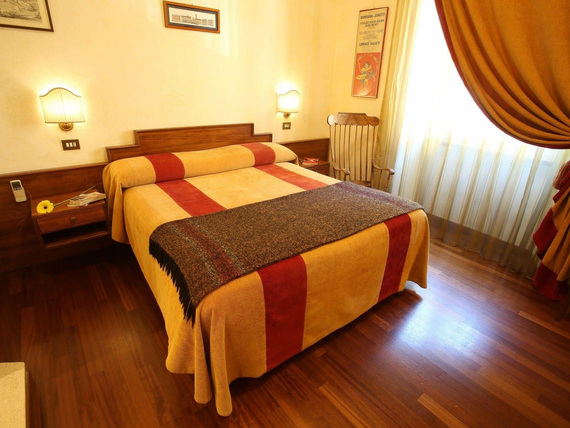 Al Colonnato Di San Pietro Bed & Breakfast Roma Eksteriør bilde